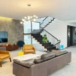 Xem ảnh 1: Cần cho thuê biệt thự đơn lập Vinhomes Riverside đầy đủ nội thất