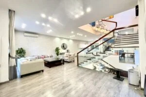 Cần cho thuê biệt thự song lập, có sông Vinhomes Riverside