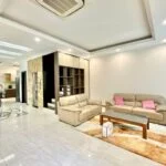 Xem ảnh 1: Cần cho thuê biệt thự song lập Harmony Long Biên, có thang máy 4PN