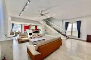 Cần cho thuê biệt thự Vinhomes Riverside song lập 3PN