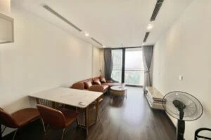 Ảnh VH424: Căn hộ 2PN 2WC tại CC Vinhomes Symphony cho thuê đủ đồ