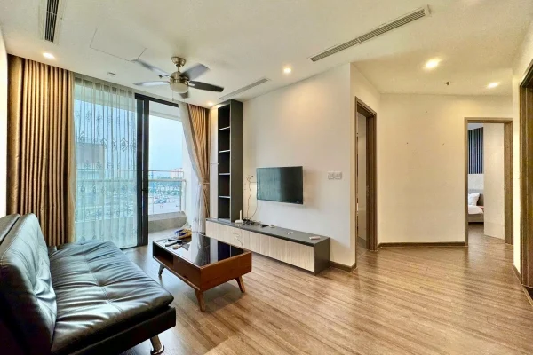 Căn hộ 3PN đủ đồ cho thuê tại CC Vinhomes Symphony