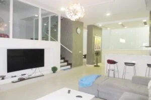 Ảnh VH80: Chính chủ bán nhà Anh Đào Vinhomes Riverside đã sửa chữa