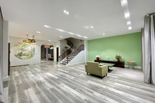 Cho thuê biệt thự Hoa Sữa Vinhomes Riverside căn song lập