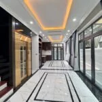 Xem ảnh 1: Cho thuê biệt thự Vinhomes Riveside Harmony có thang máy 4PN
