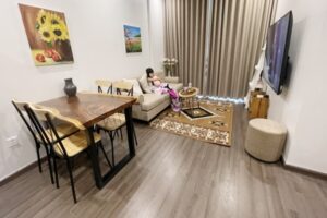Cho thuê căn hộ 2PN 2WC tại Vinhomes Symphony Riverside
