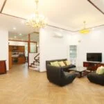 Xem ảnh 1: Cho thuê nhà Vinhomes Riverside đủ đồ 4 phòng ngủ gần BIS