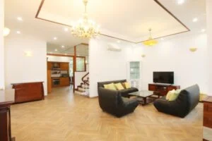 Ảnh VH113: Cho thuê nhà Vinhomes Riverside đủ đồ 4 phòng ngủ gần BIS