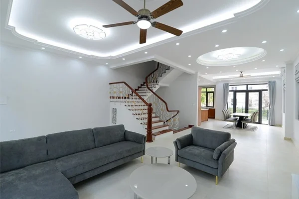Cho thuê song lập Vinhomes Riverside đủ đồ, có tầng hầm