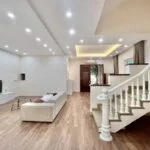Xem ảnh 1: Cho thuê song lập Vinhomes Riverside thiết kế gồm 4PN