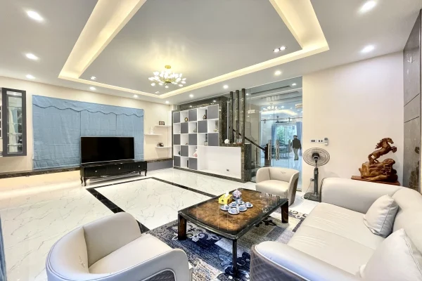 Cho thuê Vinhomes Riverside căn song lập full nội thất