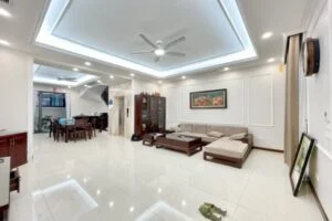 Ảnh VH511: Liền kề Vinhomes The Harmony cho thuê full có thang máy