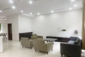 Ảnh VH315: Thuê biệt thự song lập Vinhomes Riverside đủ đồ gần Almaz