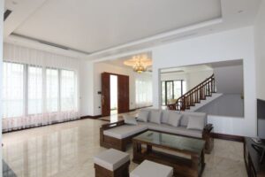 Thuê biệt thự song lập Vinhomes Riverside, full nội thất gồm 4PN