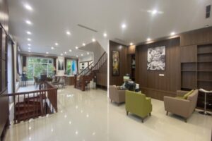 Thuê biệt thự Vinhomes Riverside song lập hoàn thiện full