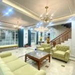 Xem ảnh 1: Thuê biệt thự Vinhomes Riverside song lập mới hoàn thiện
