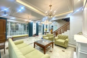 Thuê biệt thự Vinhomes Riverside song lập mới hoàn thiện