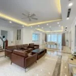 Xem ảnh 1: Cho thuê đơn lập Vinhomes Riverside gần Almaz và BIS