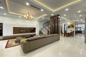 Ảnh VH506: Thuê nhà Vinhomes Harmony đủ đồ, có thang máy 4PN