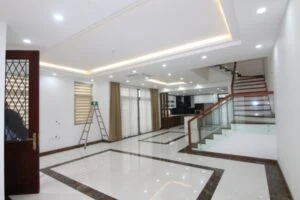 Ảnh VH151: Thuê nhà Vinhomes Harmony không nội thất, mới sửa gần Vinschool và Hồ
