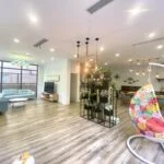 Xem ảnh 1: Thuê song lập Vinhomes Riverside Long Biên full nội thất