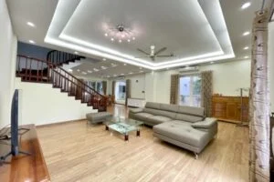 Ảnh VH144: Vinhomes Riverside: Biệt thự cho thuê 4 phòng ngủ full nội thất